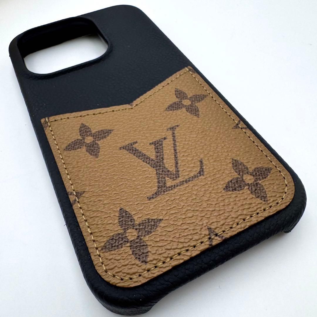 未使用品✨　ルイヴィトン　モノグラム　リバース　iPhone15pro バンパー