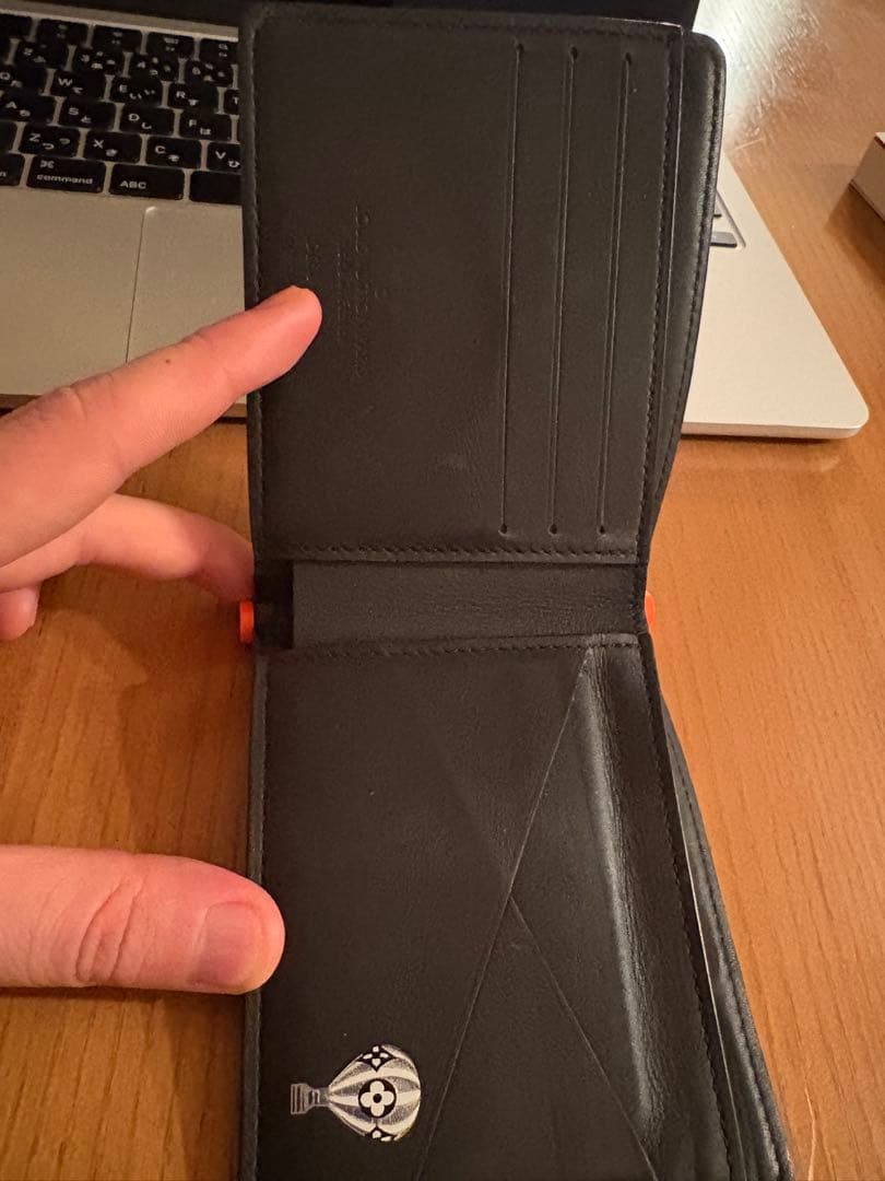 LouisVuitton Virgil abloh ヒンジ　折り財布