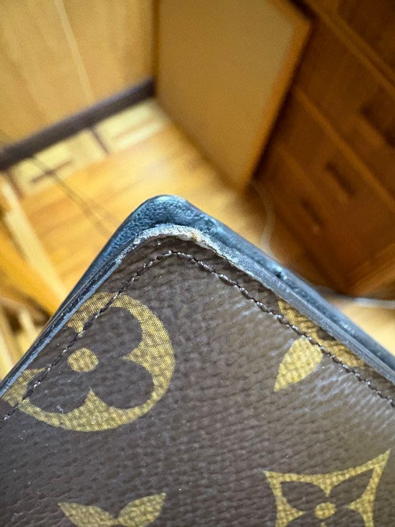 LouisVuitton Virgil abloh ヒンジ　折り財布