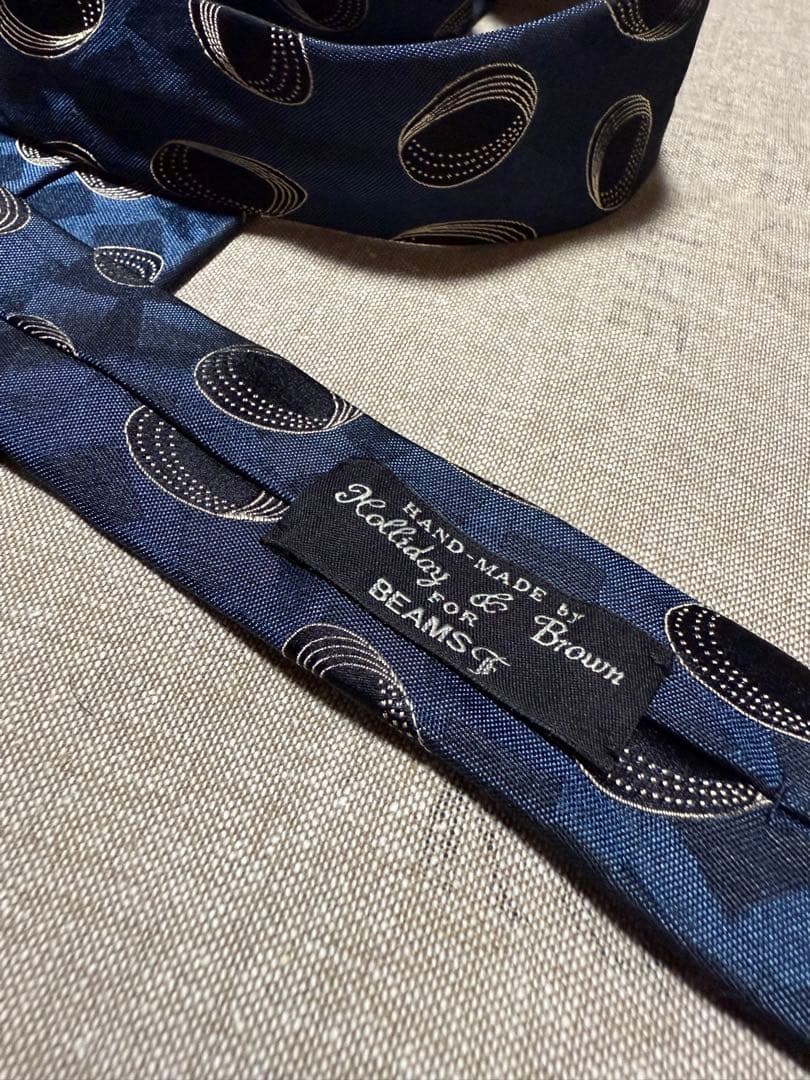 Holliday & Brown／BEAMS F別注／サークル／ジャガードタイ