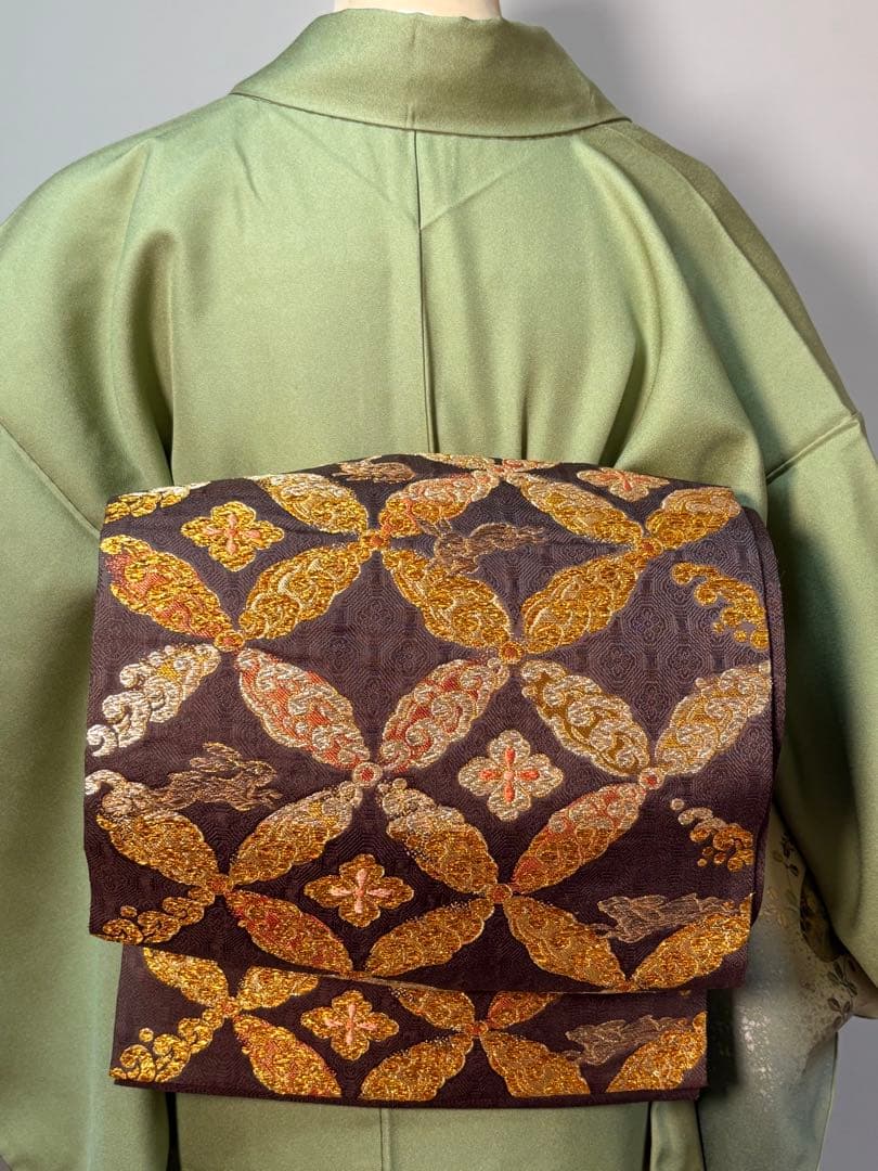 正絹　焦茶色　七宝にうさぎ図　袋帯　450㎝　訪問着、色無地に　金糸