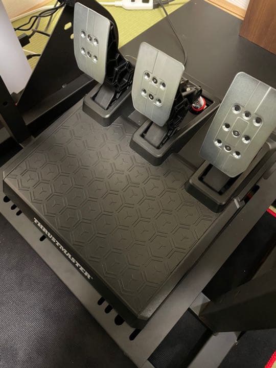 Thrustmaster T248 スラストマスター　レーシングコントローラー