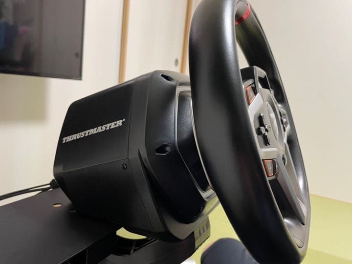 Thrustmaster T248 スラストマスター　レーシングコントローラー