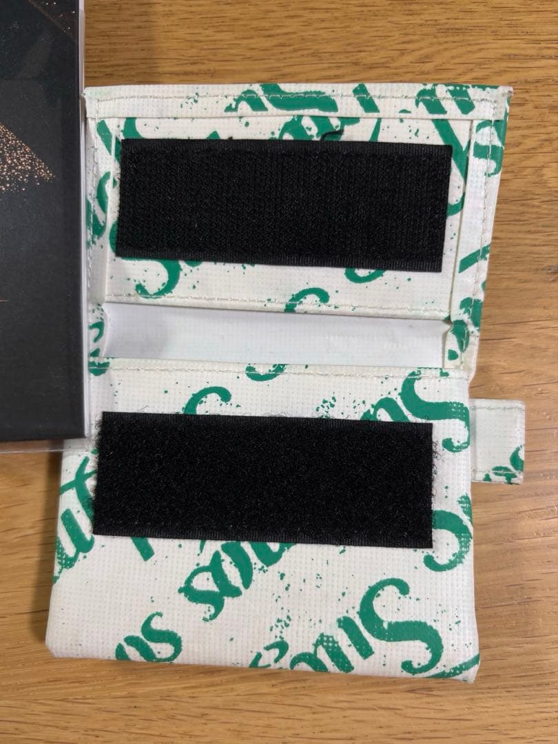 サチモス　CD8枚　新品未開封　ポスター•ケース•ステッカー付き