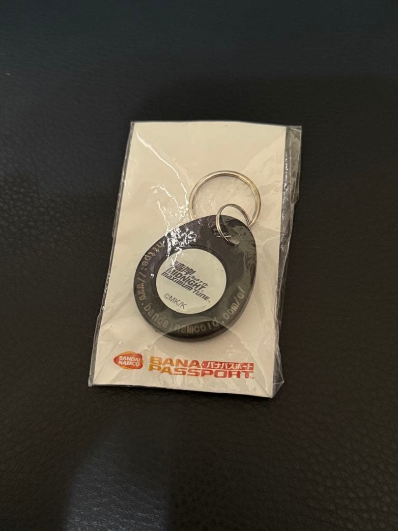 希少品！ バナパスポートカード 海外版 ICタグ 黒 日本でも使用可能！