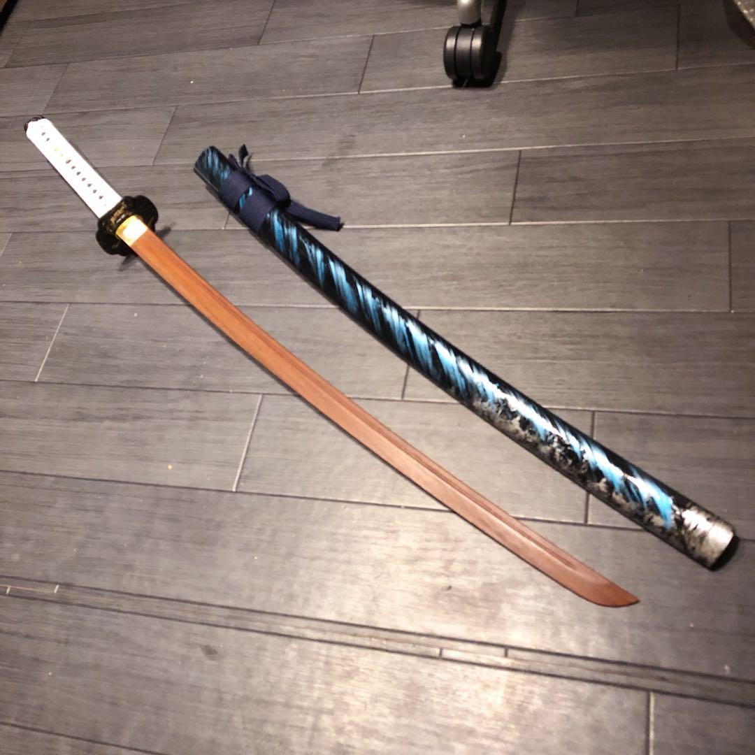 美品　高級模造刀　ローズウッド　木刀　鞘付き木刀　拵え　高級居合刀　白拵え