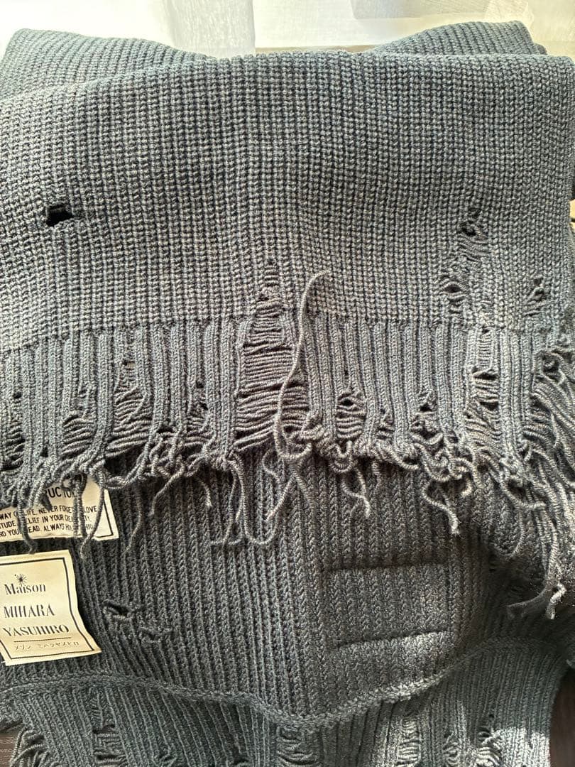 MIHARA YASUHIRO ダークグレー マフラー