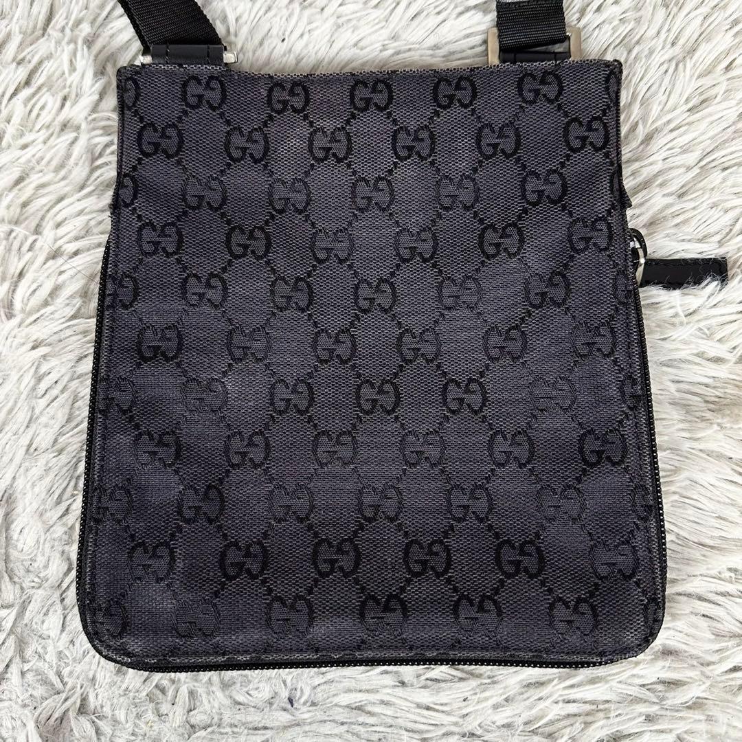 美品 グッチ キャンバス GG ショルダーバッグ 斜め掛け ファスナー ブラック