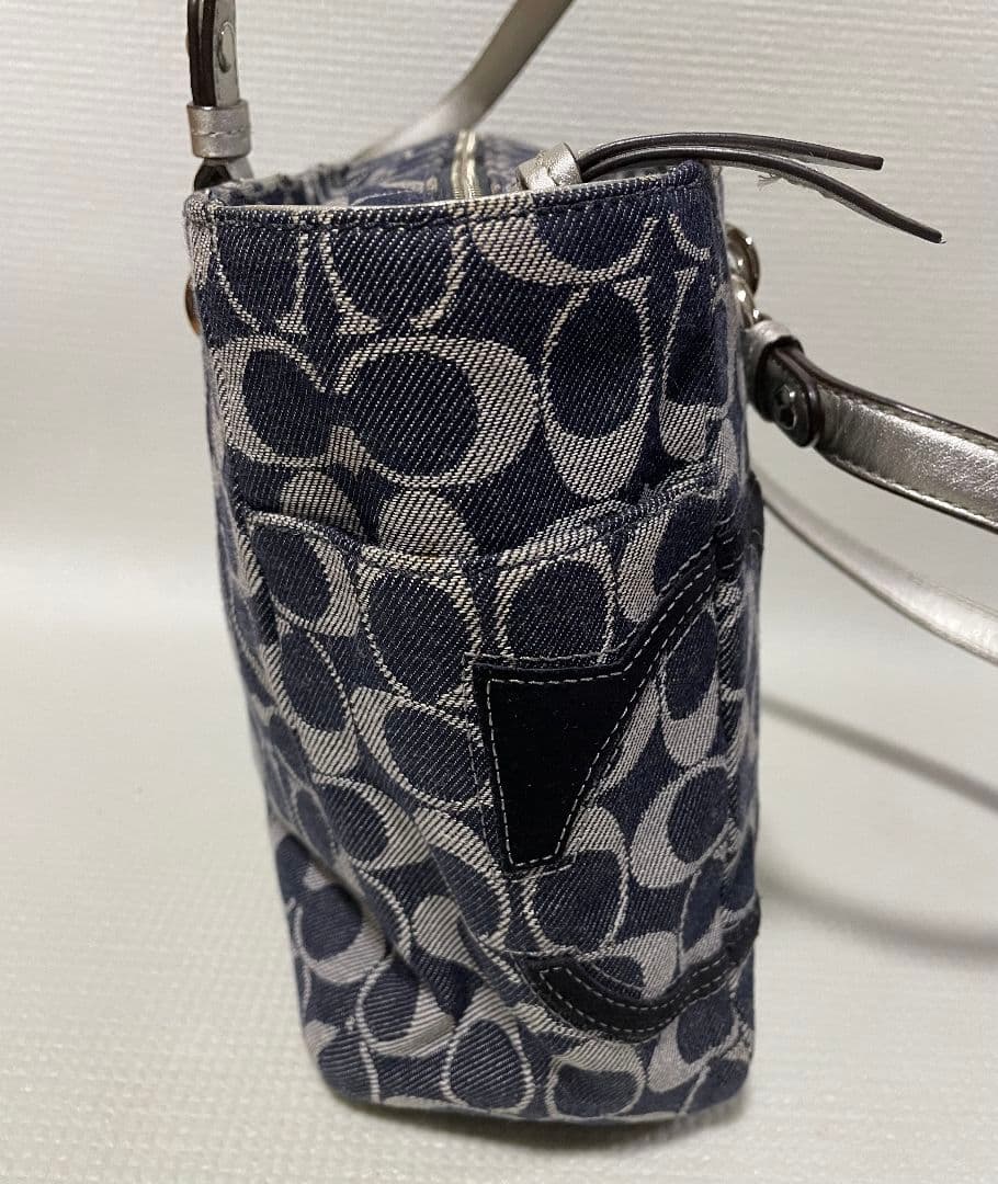 COACH 幾何学模様 ショルダーバッグ C1169-F17182