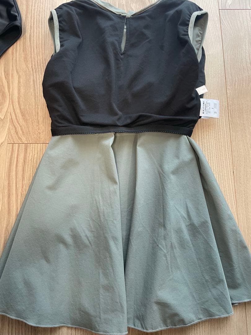 エニィシス　ティアード　水着　セットアップ