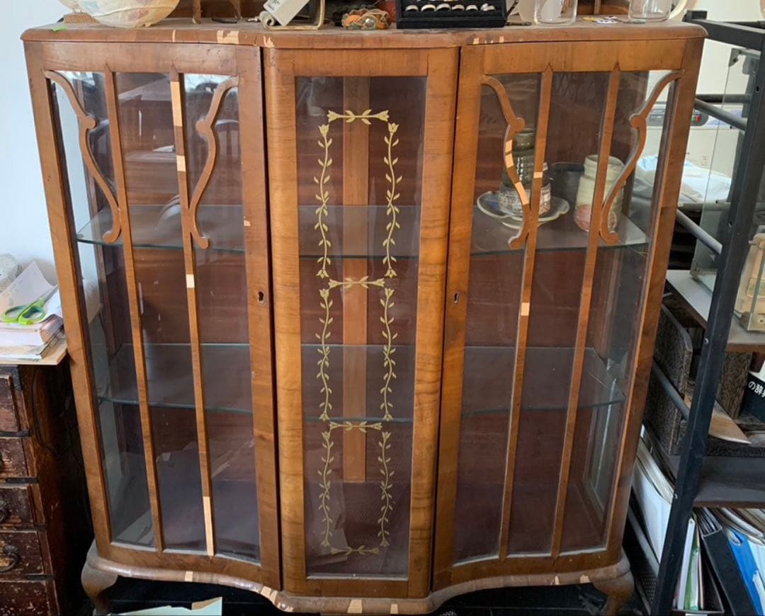 アンティークキャビネット　2月20日から3月10日の間に発送