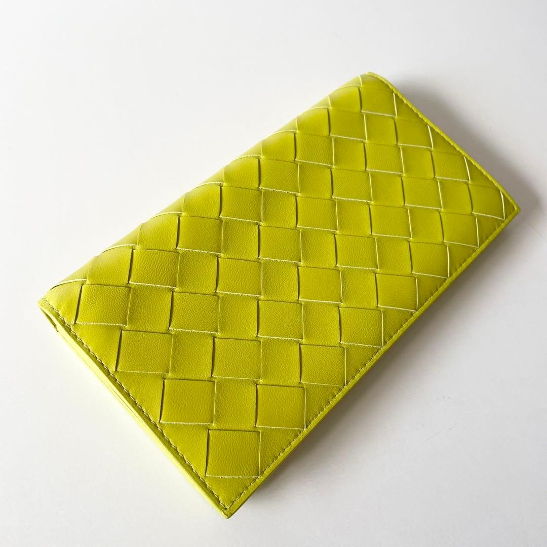 【ほぼ新品】BOTTEGA VENETA ボッテガ 長財布 イントレチャート