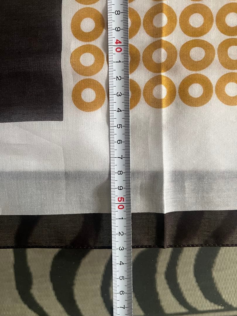 LOUIS VUITTON 幾何学模様 ハンカチ 約50cm