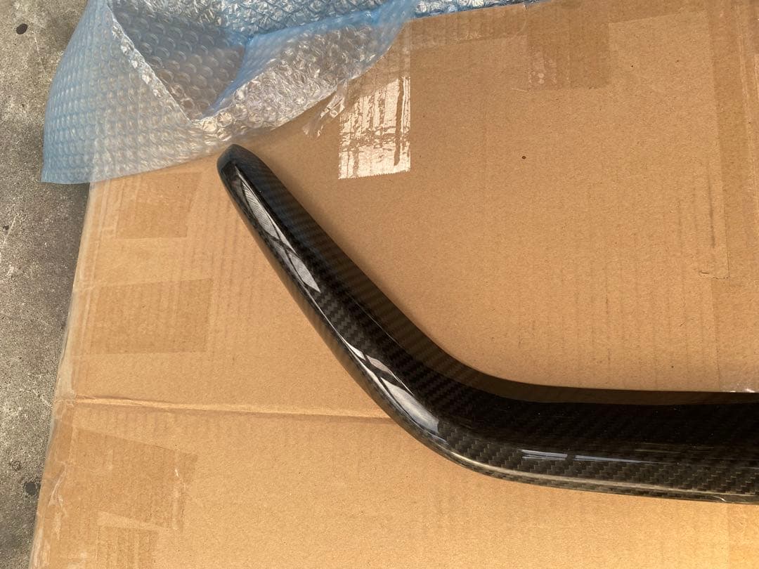 v37スカイライン 400R など後期用　新品未使用カーボンフロントグリルカバー