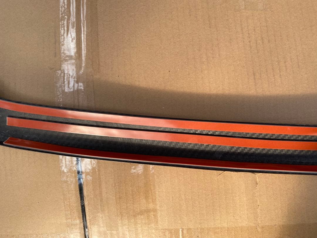 v37スカイライン 400R など後期用　新品未使用カーボンフロントグリルカバー