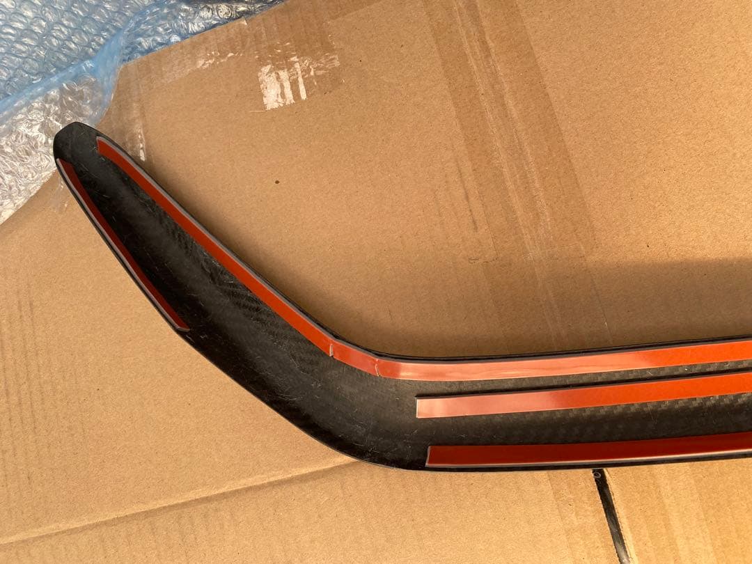 v37スカイライン 400R など後期用　新品未使用カーボンフロントグリルカバー