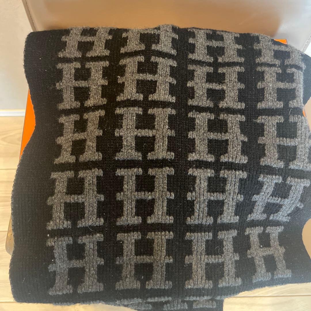 HERMES PARIS Hロゴパターン マフラー