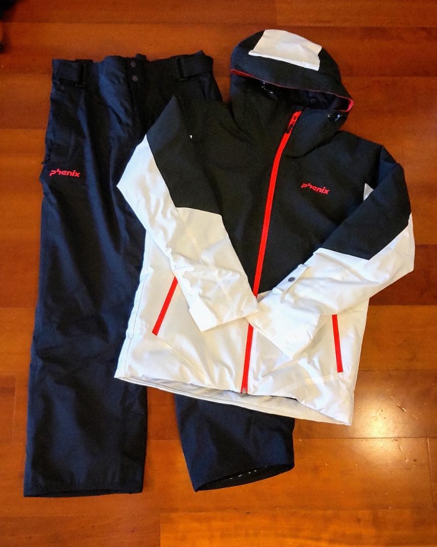 【新品未使用】Phenix スキーウェア Mサイズ