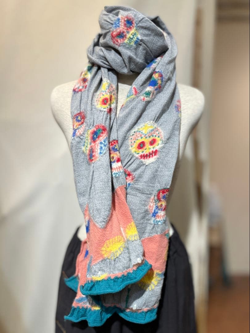 スカル柄刺繍 大判マフラー フリンジ付き