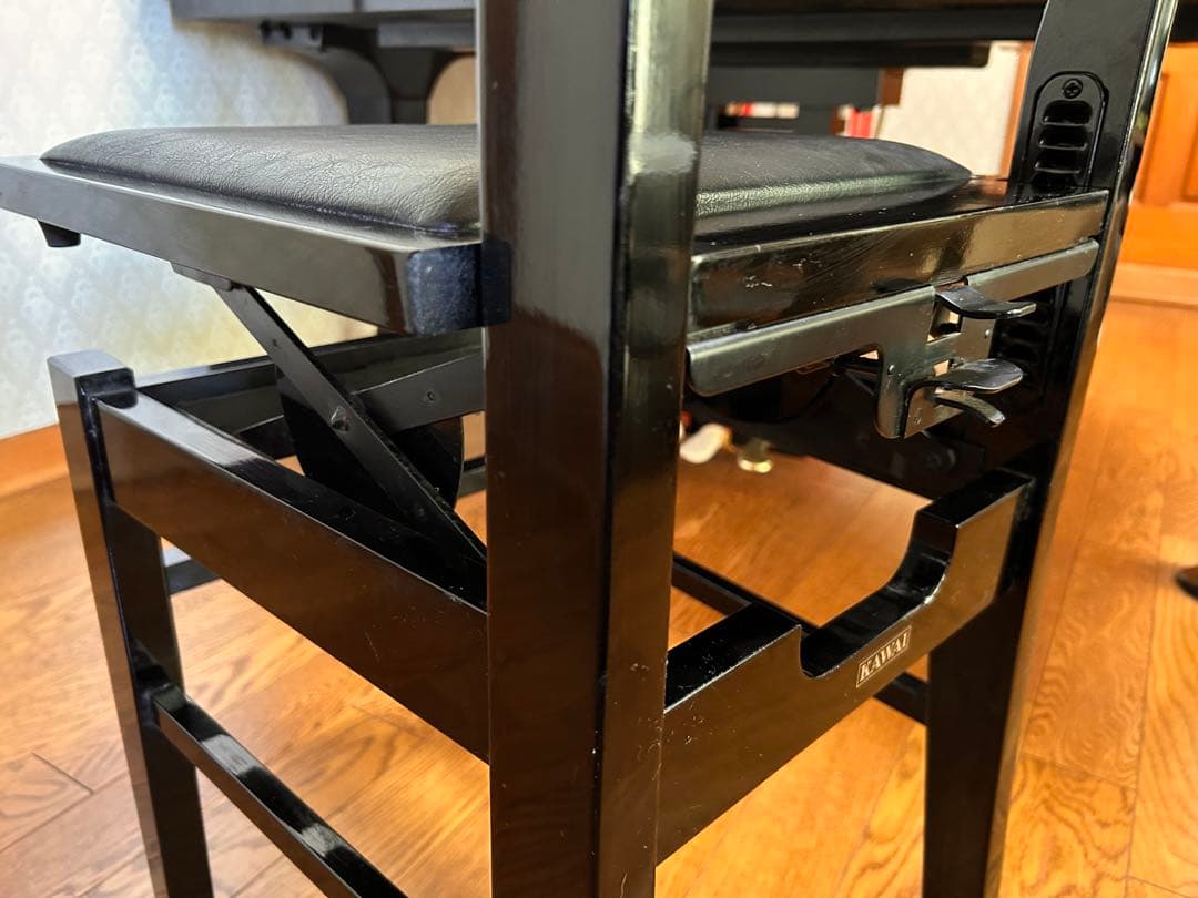 KAWAI　背付きピアノ椅子　トムソン椅子 中古美品　【送料込】