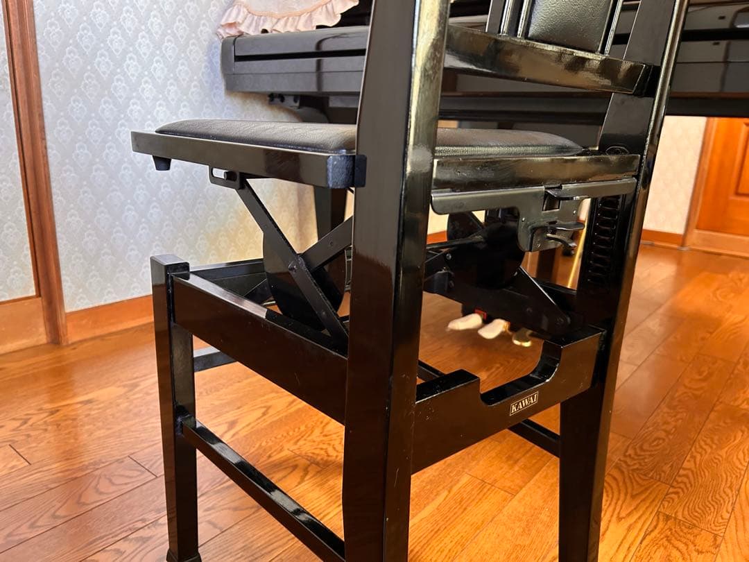 KAWAI　背付きピアノ椅子　トムソン椅子 中古美品　【送料込】