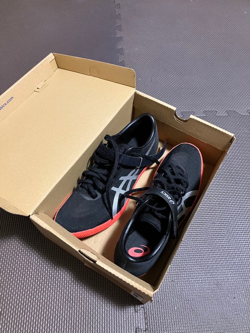 走高跳びスパイク　asics ハイジャンププロ３(R)右足踏み切り用