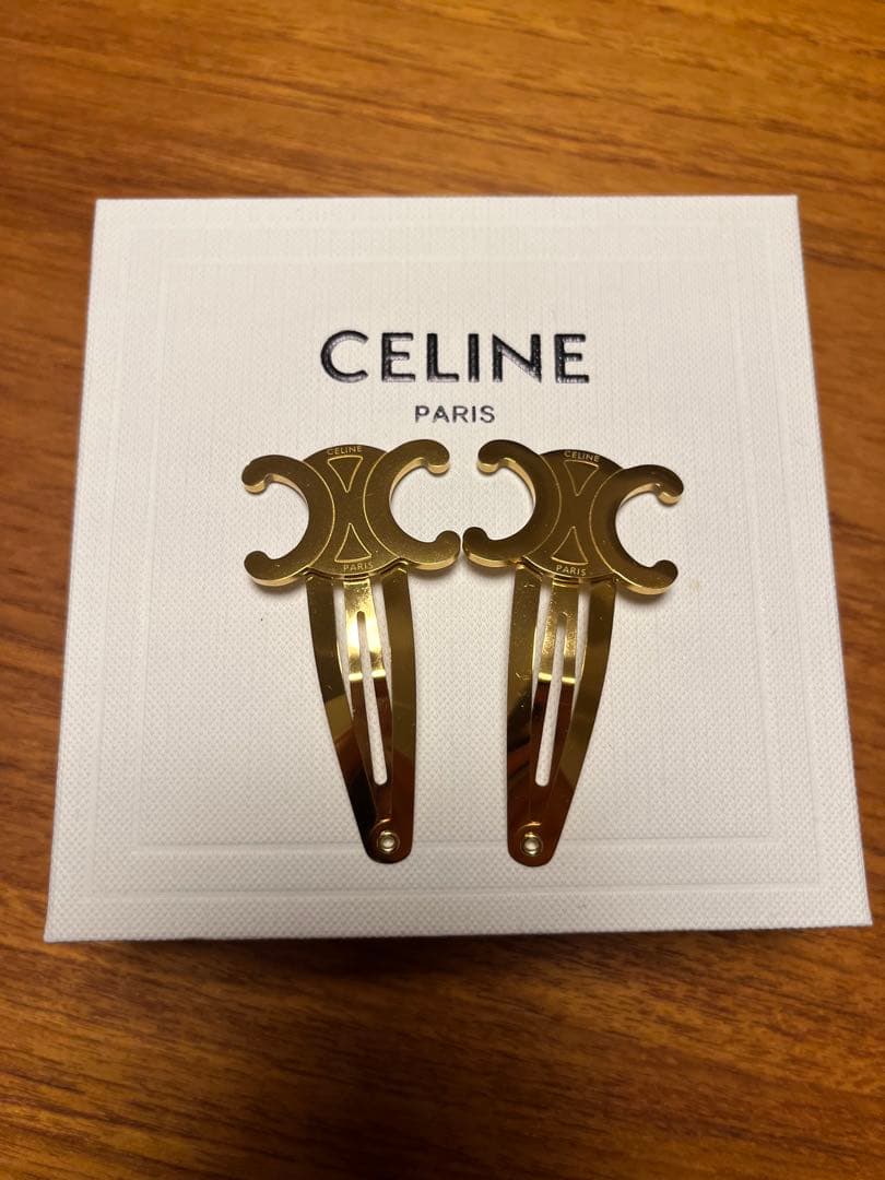 ★ぷりん★セリーヌ/CELINE/トリオンフ/ヘアクリップ/ヘアピン