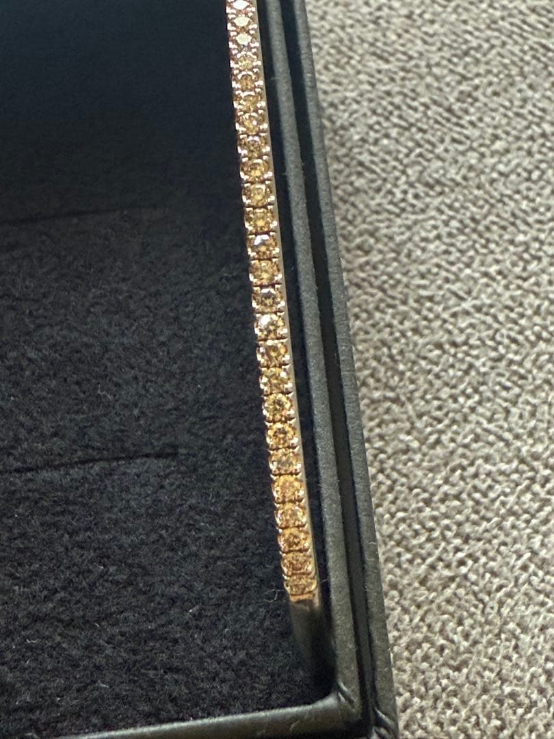 K18 ホワイトゴールド　オープン　バングル　ダイヤ　0.57カラット