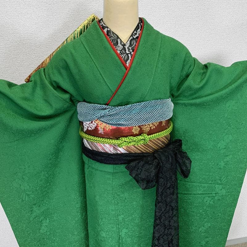 511z33〇小柄な方にも 色無地振袖 辻が花 地紋 重ね衿付 緑〇美品 成人式