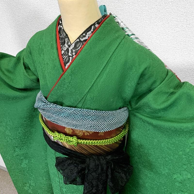 511z33〇小柄な方にも 色無地振袖 辻が花 地紋 重ね衿付 緑〇美品 成人式