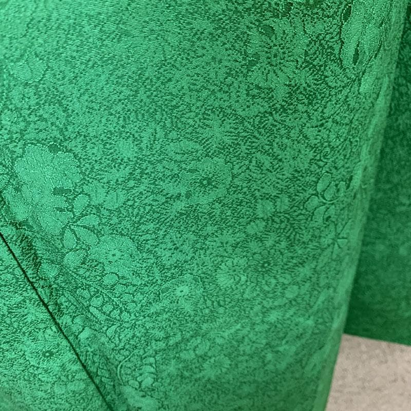 511z33〇小柄な方にも 色無地振袖 辻が花 地紋 重ね衿付 緑〇美品 成人式