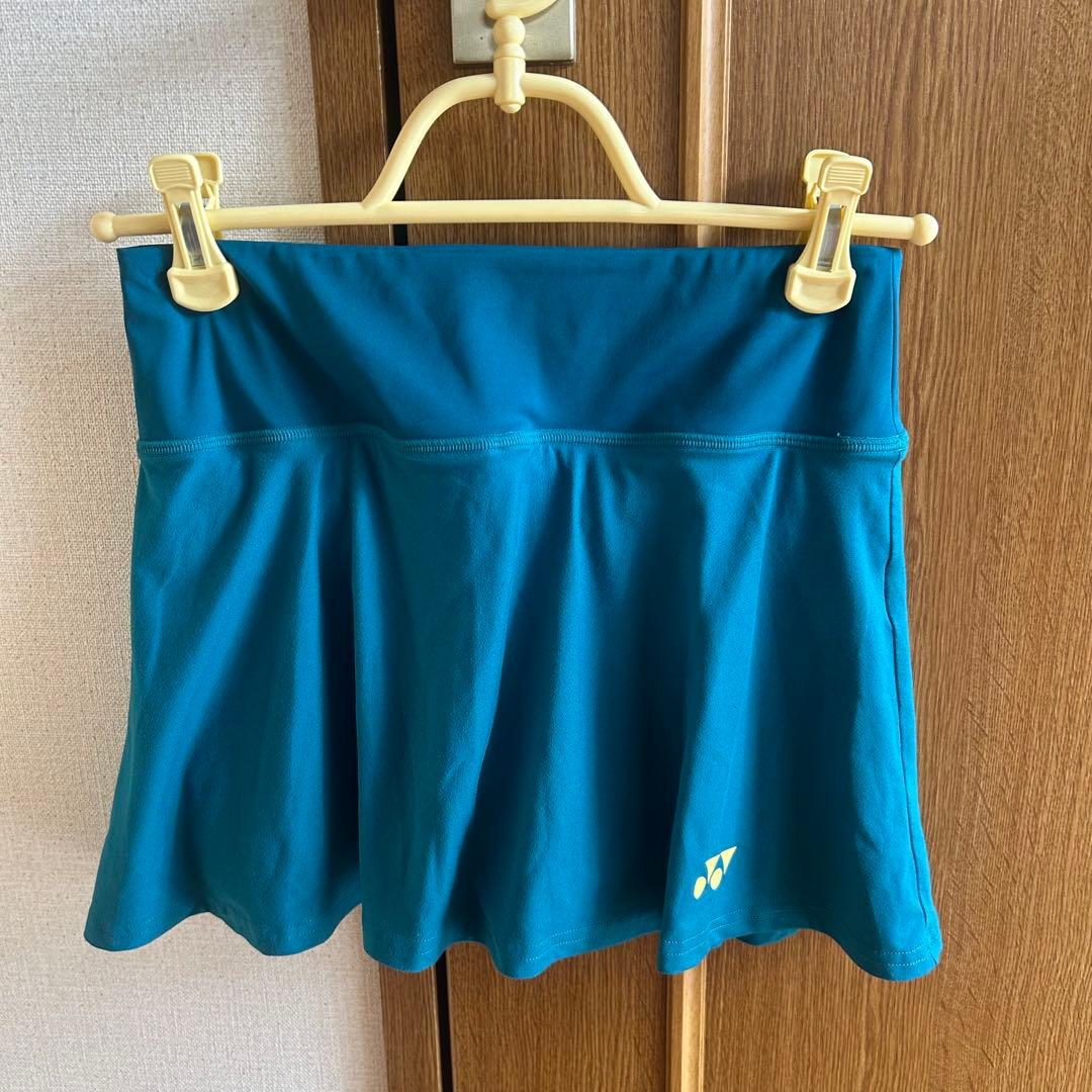 ヨネックス　レディーステニスウェア上下セット