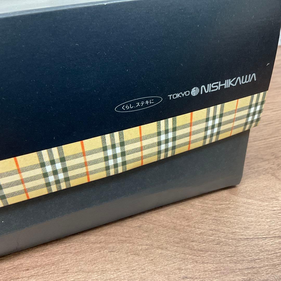 【未使用品】バーバリー　羽毛肌掛け布団　150✖️200cm