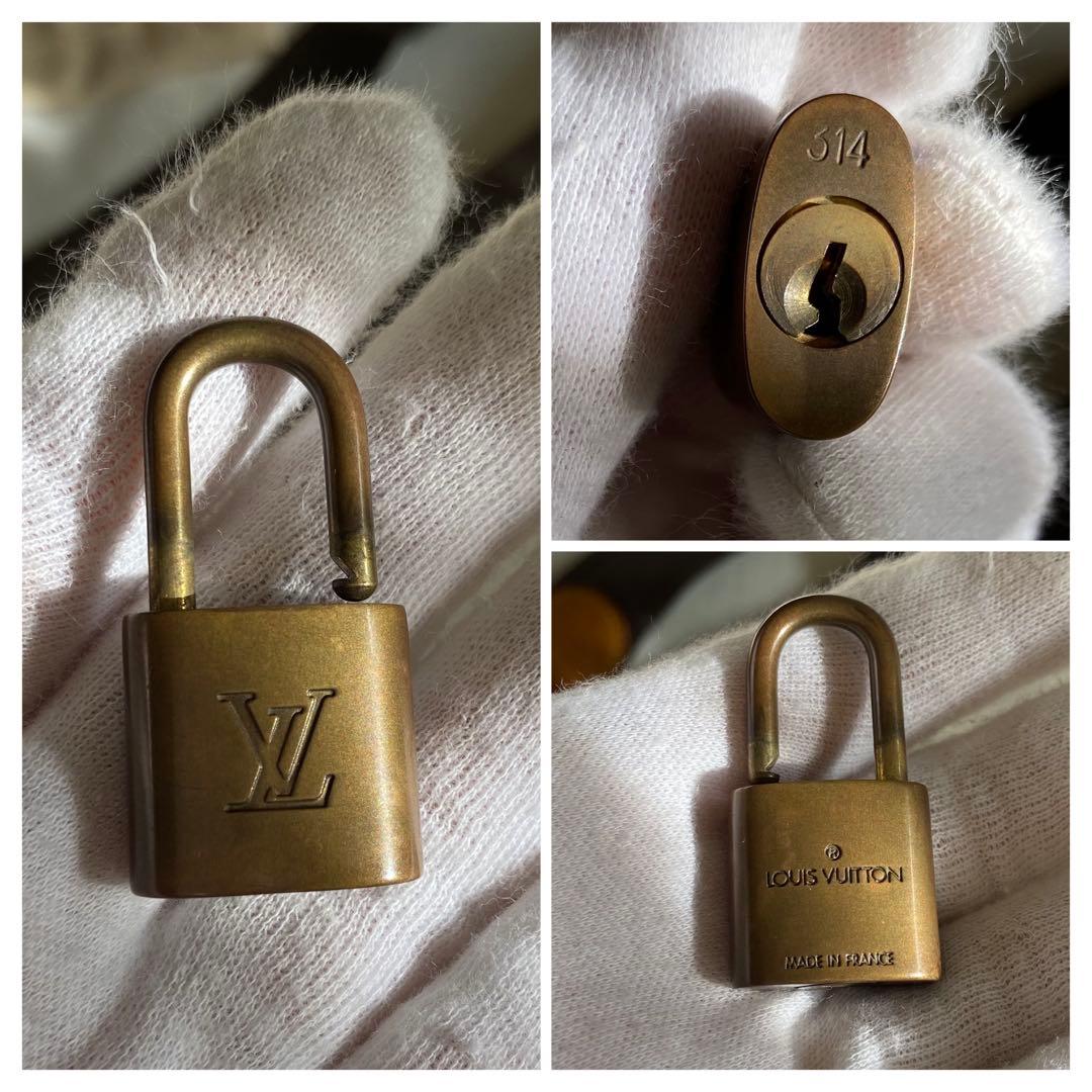 LOUIS VUITTON トランクケース　モノグラム　サテライト53