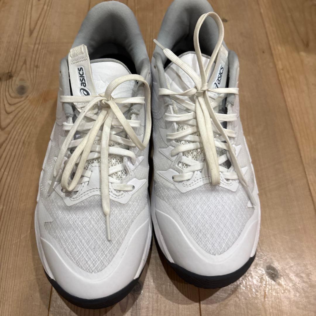 ASICS UNPRE ARS バスケットボールシューズ ホワイト