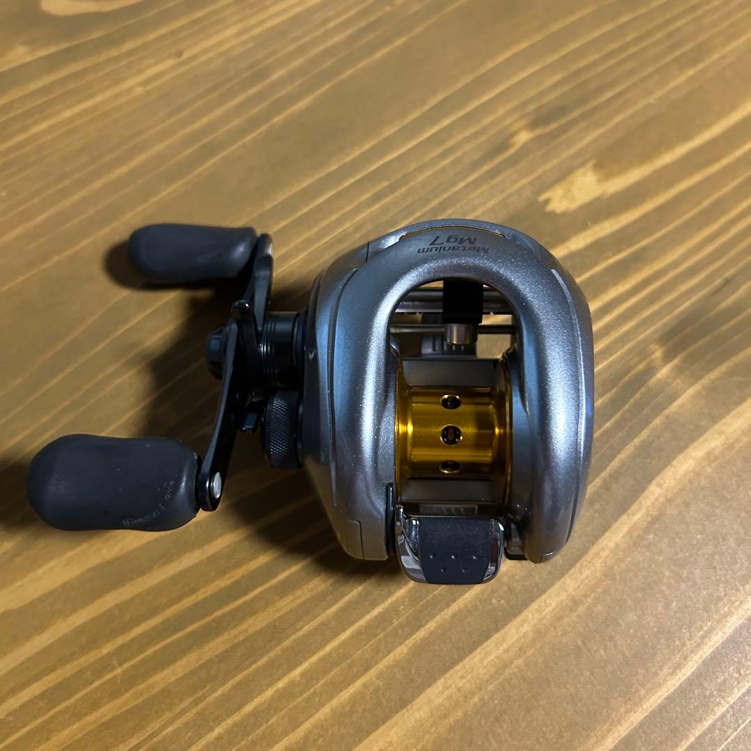 2　シマノ　07 メタニウムMG7　左ハンドル