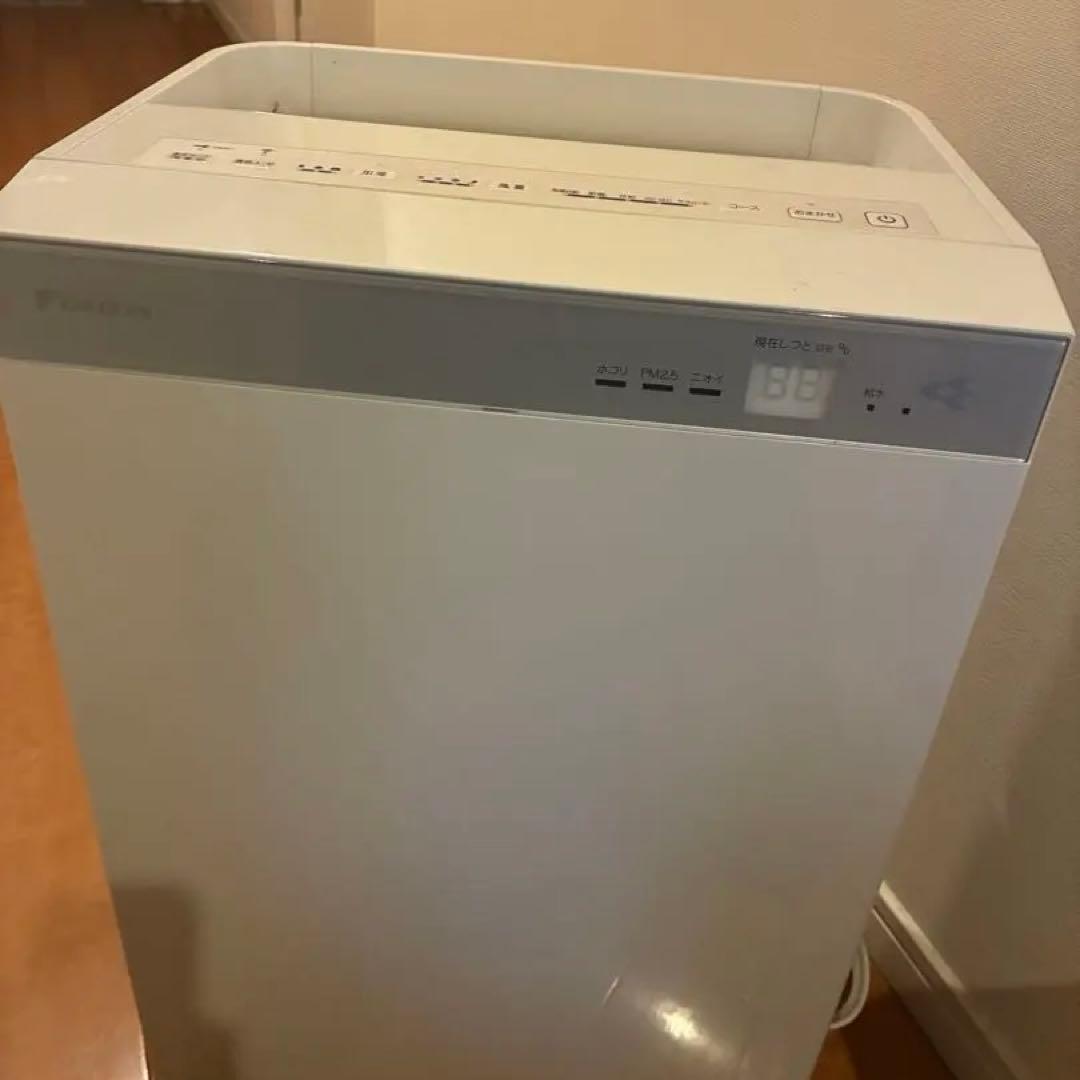 引き取り限定　ダイキン　空気清浄機 ホワイト