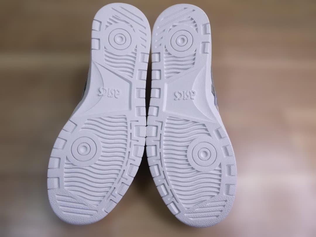 【新品・未使用】アシックス スニーカー　ジャパン S　レディース　25㎝