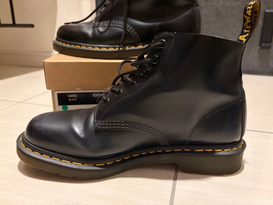 Dr. Martens ブラック ワークブーツ
