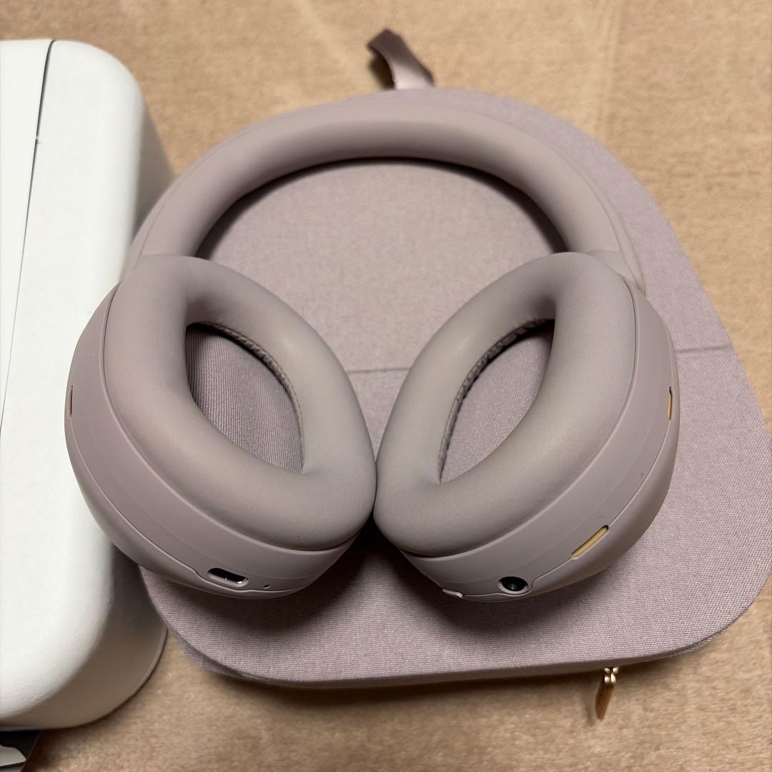 SONY WH-1000XM5 ワイヤレスヘッドホン　スモーキーピンク