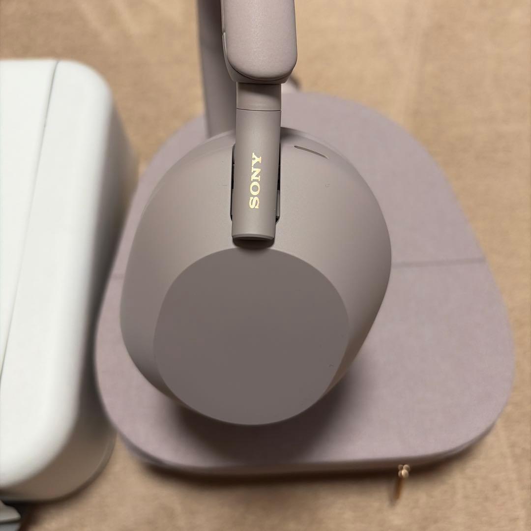 SONY WH-1000XM5 ワイヤレスヘッドホン　スモーキーピンク