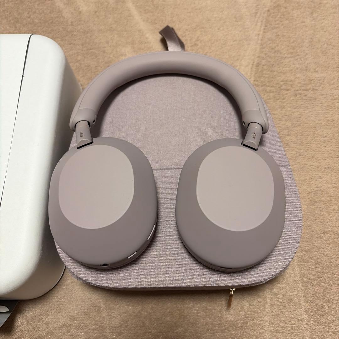 SONY WH-1000XM5 ワイヤレスヘッドホン　スモーキーピンク