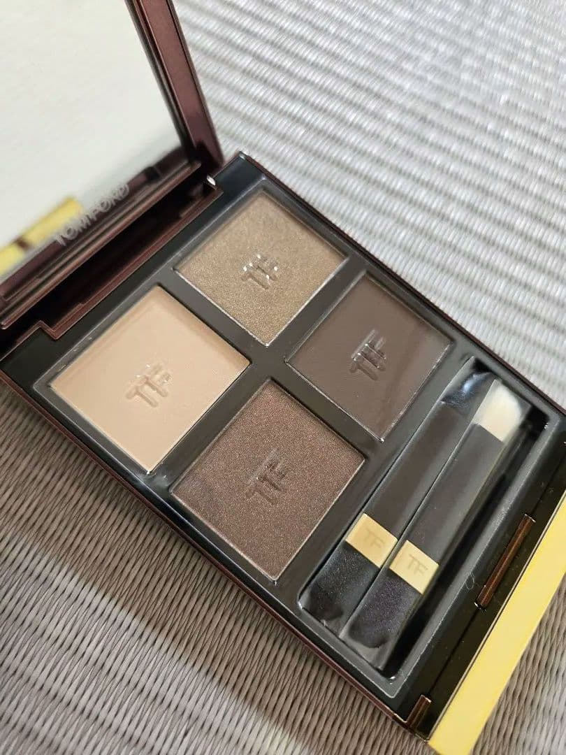 TOM FORD アイカラークォード ノワールフュメ