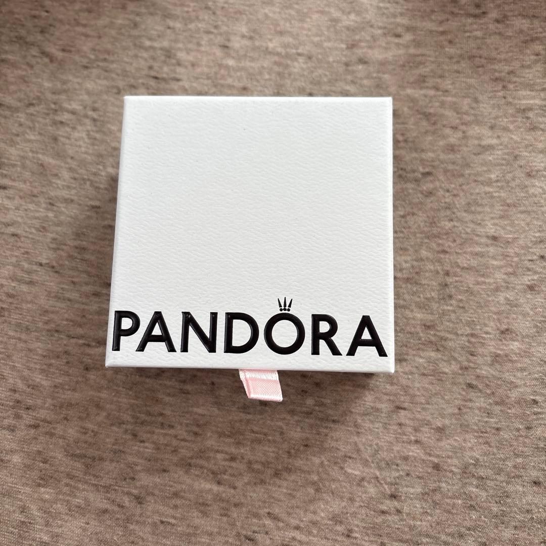 PANDORA リボン型 ピアス