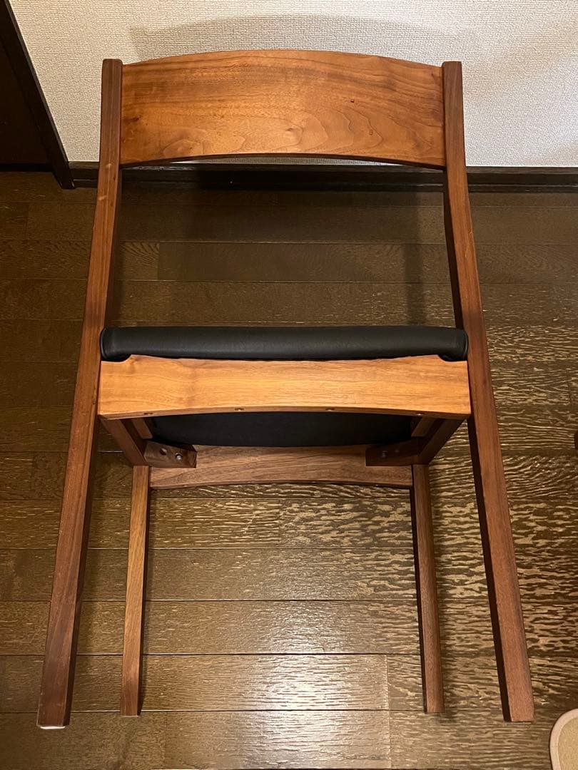 ＭａｓｔｅｒＷａｌ　マスターウォール　チェア　椅子　ブラウン／ブラック　４