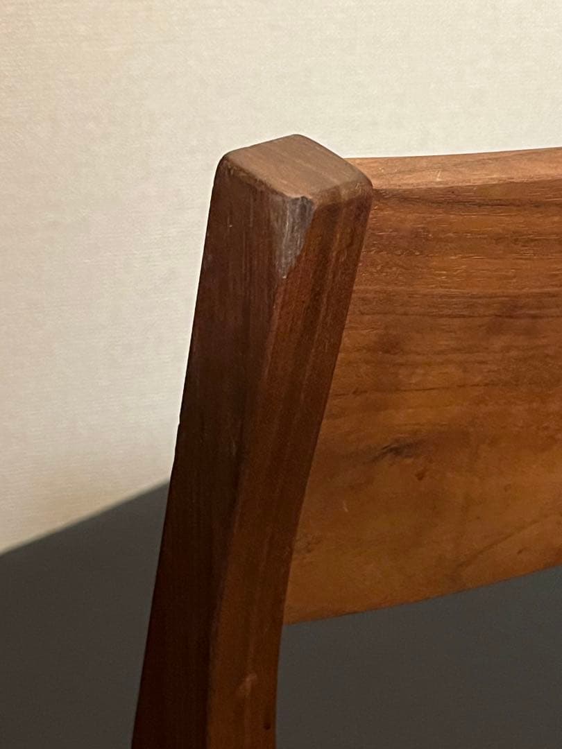 ＭａｓｔｅｒＷａｌ　マスターウォール　チェア　椅子　ブラウン／ブラック　４