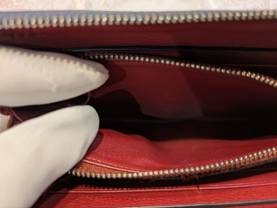 R*様 LOEWE　ネイビー レザー 長財布