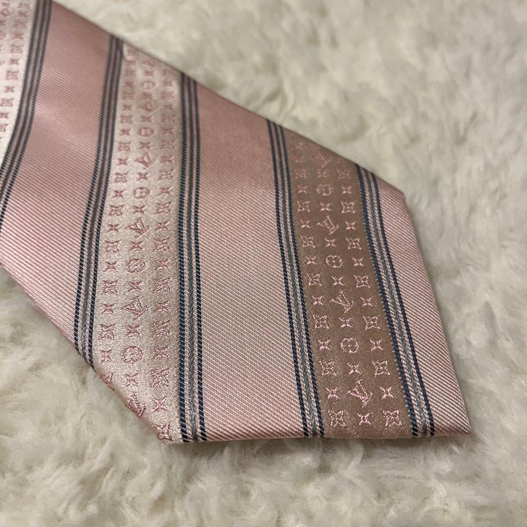 ルイヴィトン ネクタイ ピンク　モノグラム　シルク
