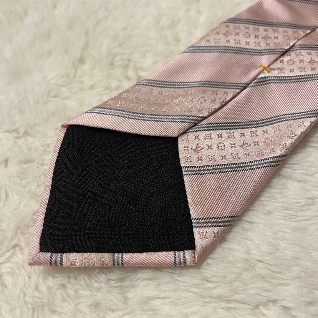 ルイヴィトン ネクタイ ピンク　モノグラム　シルク
