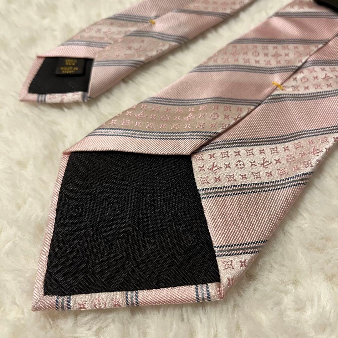 ルイヴィトン ネクタイ ピンク　モノグラム　シルク